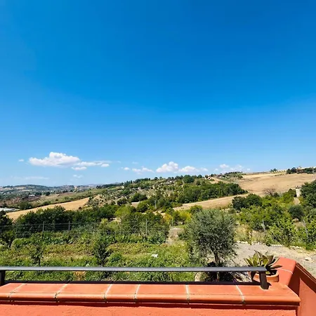 Bed & Breakfast La Bellavista Castello Melfi